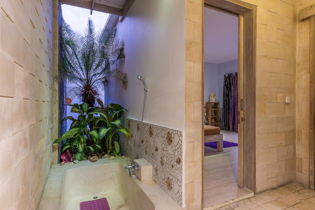 Villa Purple Legian  Luaran gambar