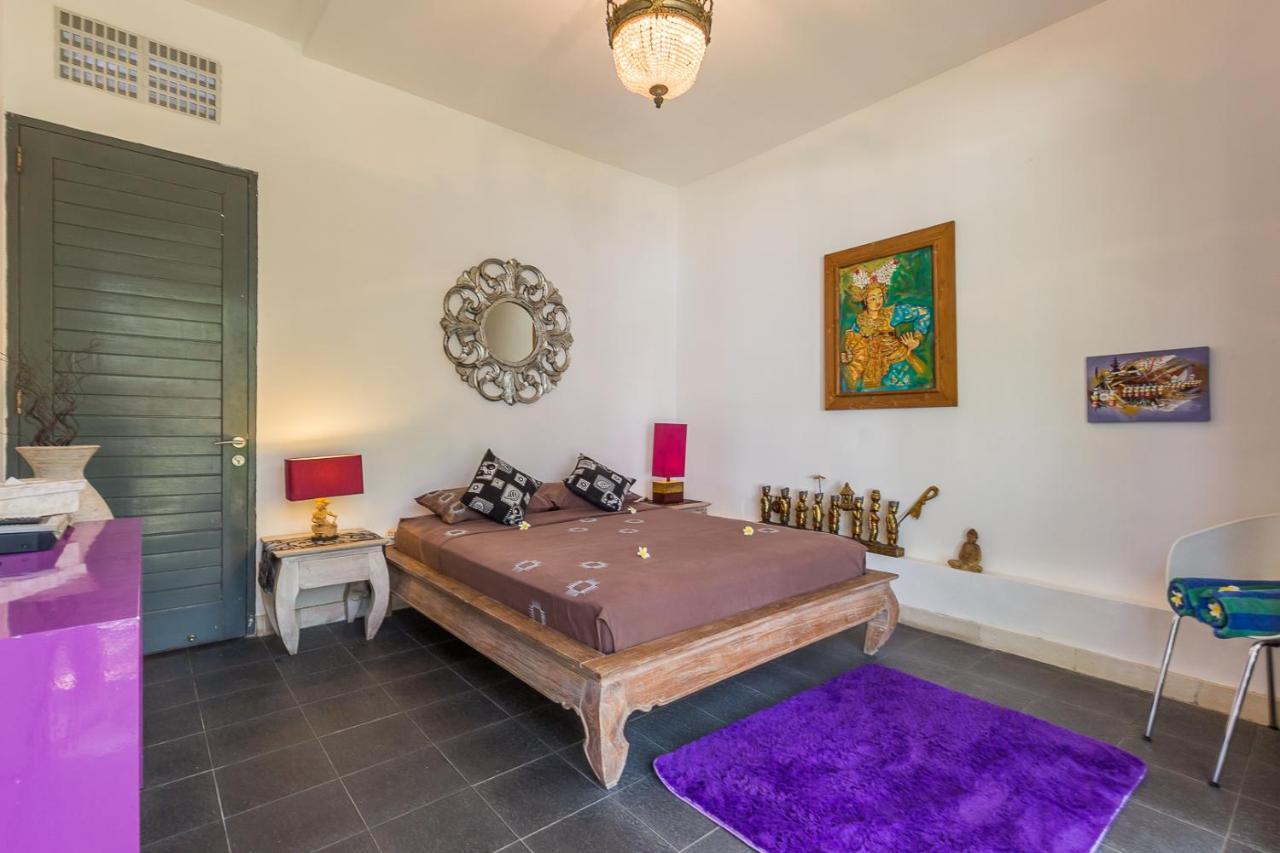 Villa Purple Legian  Luaran gambar