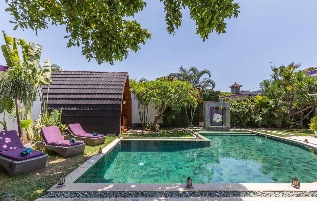Villa Purple Legian  Luaran gambar