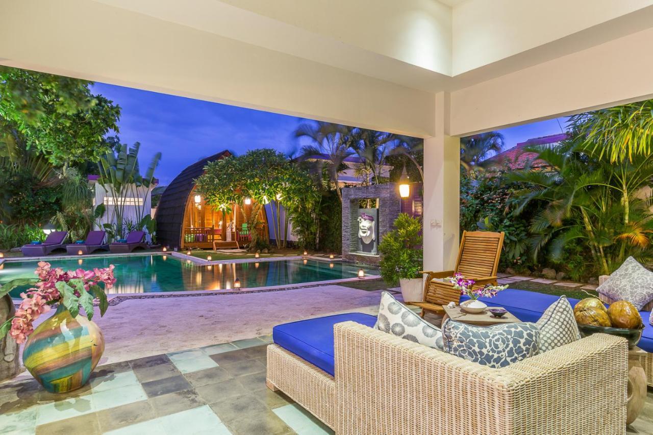 Villa Purple Legian  Luaran gambar