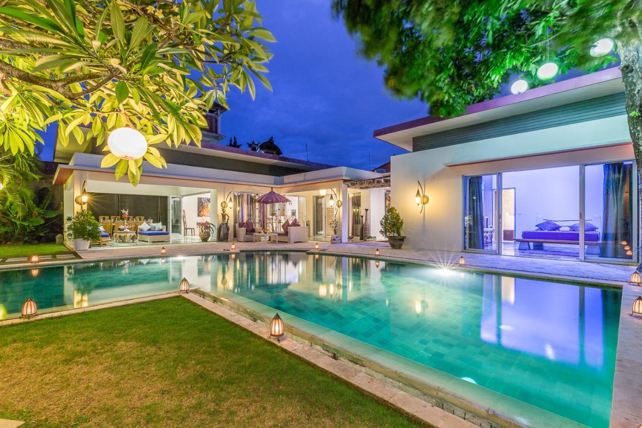 Villa Purple Legian  Luaran gambar